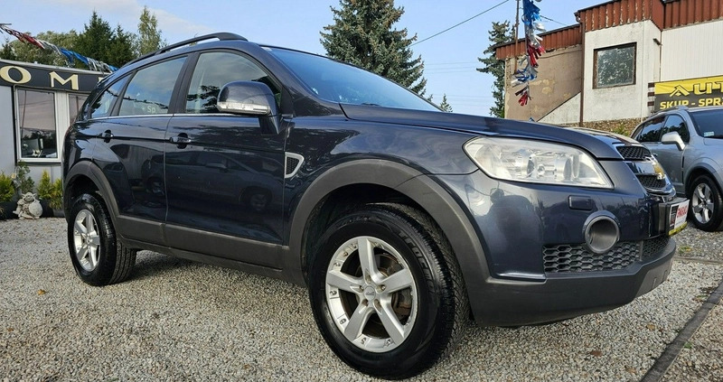 Chevrolet Captiva cena 23900 przebieg: 189000, rok produkcji 2007 z Cieszanów małe 704